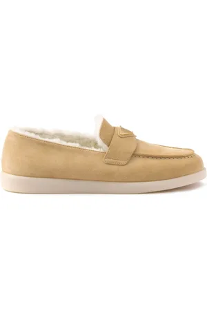 Prada Loafer aus Wildleder und Shearling