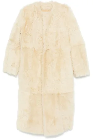 Totême Seidenmantel aus Shearling