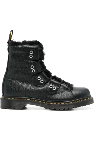 Dr. Martens Milled Stiefel