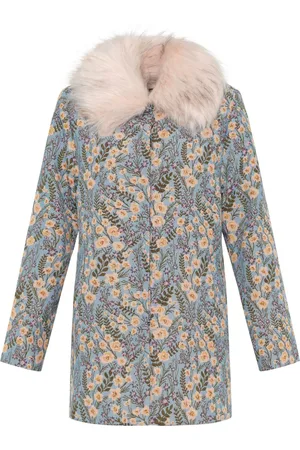 Unreal Fur Feuilles Mortes Mantel