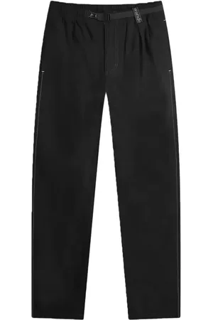 and wander X Gramicci Jogginghose mit Logo-Print