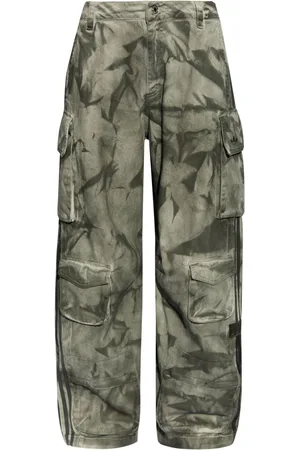 adidas Cargohose mit Camouflage-Print