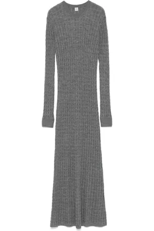 Totême Maxikleid mit Zopfmuster