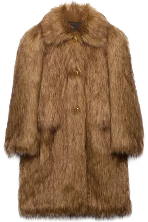 Prada Aspen Mantel