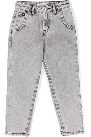 Calvin Klein Halbhohe Jeans mit Logo-Prägung
