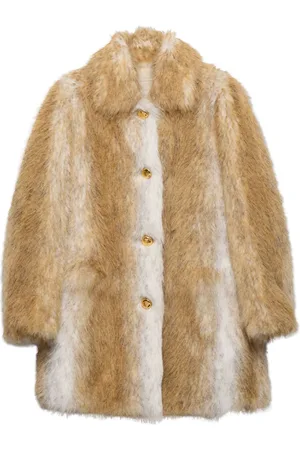 Prada Aspen Mantel