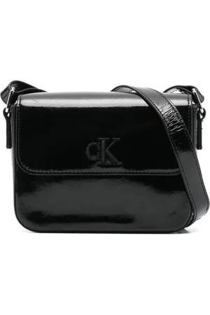 Calvin Klein Umhängetasche mit Logo-Stickerei
