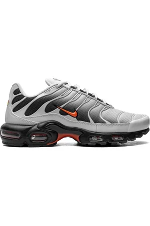 Nike Air Max Plus "Wolf Grey Picante Red" Sneakers