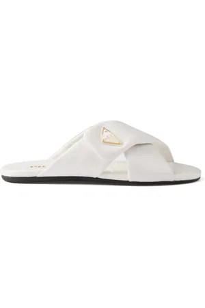 Prada Wattierte Pantoletten aus Nappaleder
