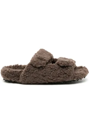 James Perse Pantoletten aus Shearling mit Doppelriemen