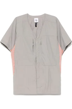 Stain Shade Windbreaker mit V-Ausschnitt