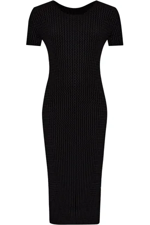 Issey Miyake Seersucker-Midikleid