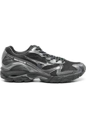 Mizuno Wave Rider 10 Sneakers