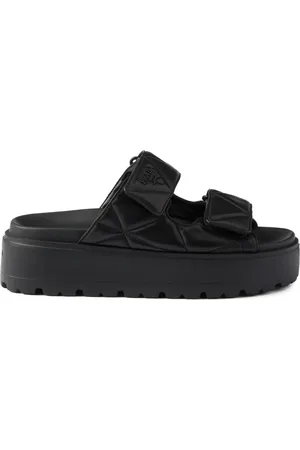 Prada Wattierte Pantoletten mit Absatz 45mm