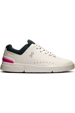 On Running The Roger Advantage Sneakers