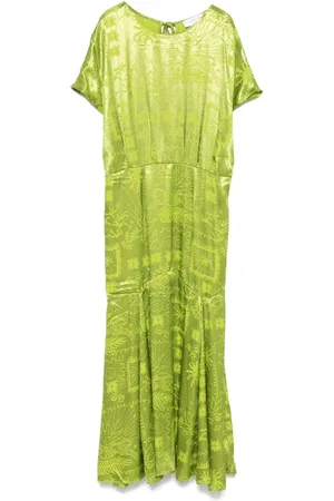 Never Fully Dressed Erin Kleid