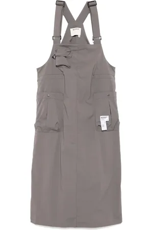 Musium Div. Ausgestelltes Kleid