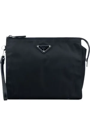 Prada Clutch mit Triangel-Logo