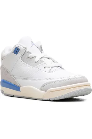 Jordan Air Jordan 3 "Lucky Shorts" Sneakers
