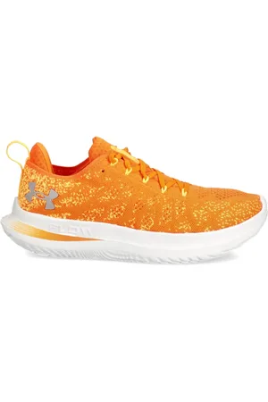 Under Armour Sneakers mit Schnürung