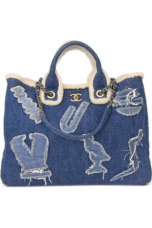 CHANEL 2019 Paris-Egypt Hieroglyph Tote Bag