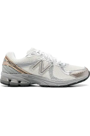 New Balance 860v2 Gold Medal Sneakers
