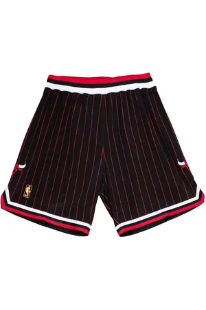 Mitchell & Ness NBA Chicago Bulls 96-97 Basketballl-Sneakers