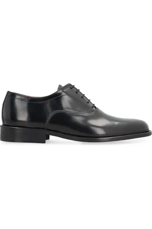 Bruno Magli Oxford-Schuhe mit Glanzoptik