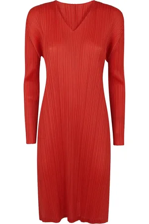 PLEATS PLEASE ISSEY MIYAKE Monthly Colors: February Minikleid