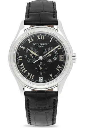PATEK PHILIPPE 2000 pre-owned Annual Calendar 37mm