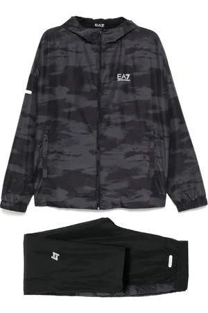 EA7 Jogginganzug