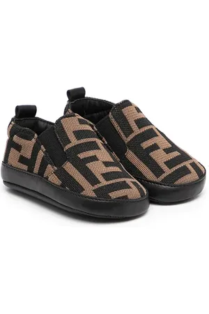 Fendi Slip-On-Sneakers mit Logo