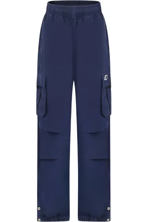 New Balance Jogginghose mit Cargotaschen