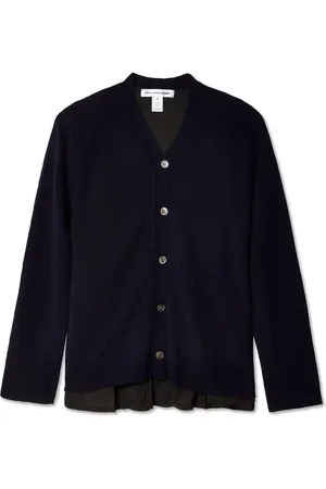 Comme des Garçons Cardigan im Layering-Look