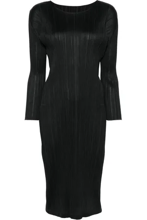 PLEATS PLEASE ISSEY MIYAKE Monthly Colors: February Minikleid