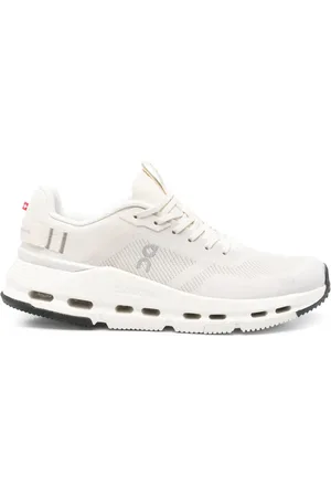 On Running Cloudnova Form 2 TT Sneakers
