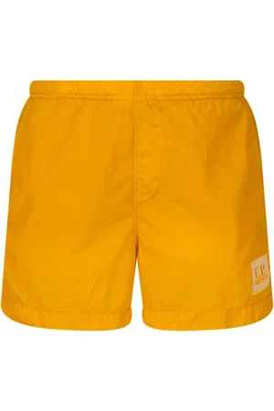 C.P. Company Badeshorts mit Logo-Patch