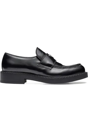 Prada Loafer aus gebürstetem Leder
