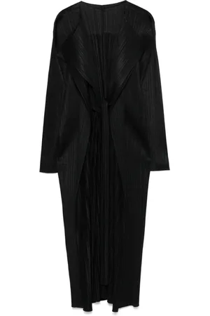 PLEATS PLEASE ISSEY MIYAKE Merry Bicolor Mantel