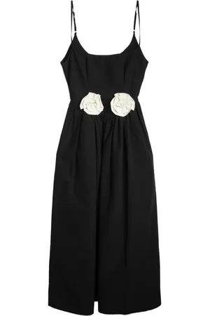 Ciao Lucia Maxikleid mit Rosenverzierung