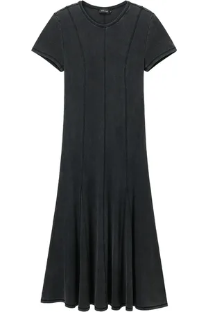 tout a coup Geripptes Kleid