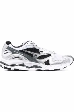 Mizuno Sneakers mit Kontrasteinsätzen
