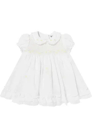 Sarah Louise Gesmoktes Kleid mit Rüschen