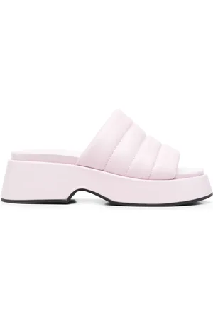 Ganni Mules mit Plateau