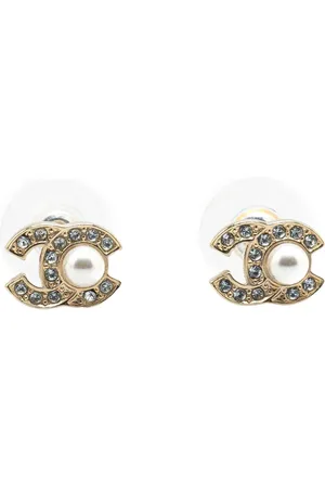 CHANEL 2020 Plated CC Faux Pearl Rhinestones Push Back Earrings costume earrings