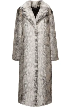 Unreal Fur Kathmandu Mantel