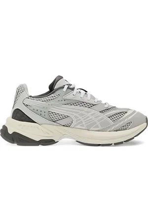 PUMA Velophasis Sneakers