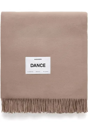 MAGNIBERG Decke mit Logo-Patch