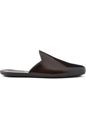 Prada Mules aus gebürstetem Leder