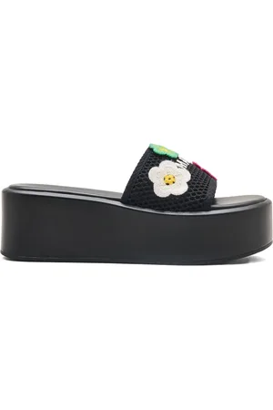 Marc Jacobs The Daisy Crochet Platform slides